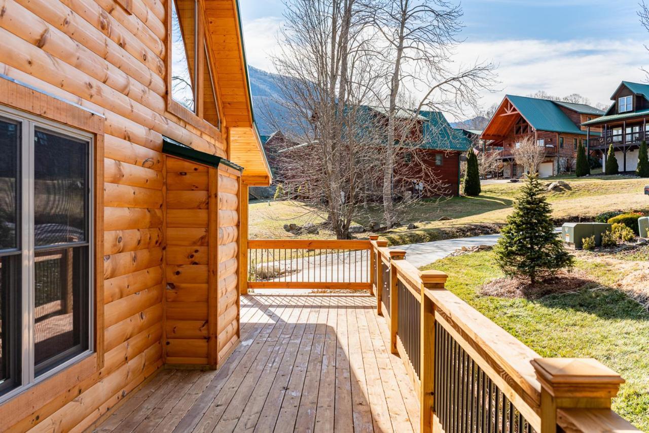 The Red Fox Cabin Villa แมกกีวาเลย์ ภายนอก รูปภาพ