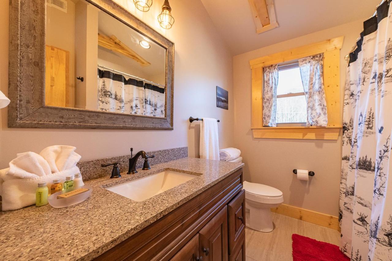 The Red Fox Cabin Villa แมกกีวาเลย์ ภายนอก รูปภาพ