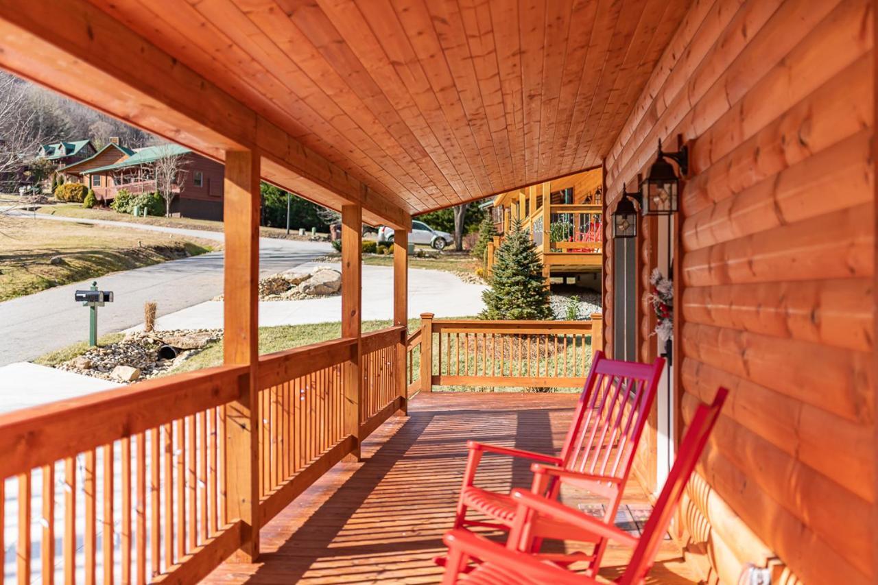 The Red Fox Cabin Villa แมกกีวาเลย์ ภายนอก รูปภาพ